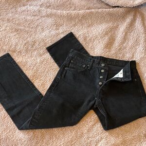 Women's Black Levi’s Jeans